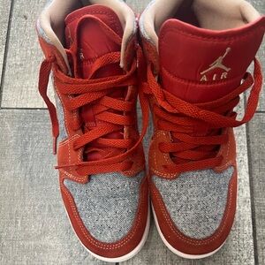 Nike Air Jordan youth 6Y - Women 7.5